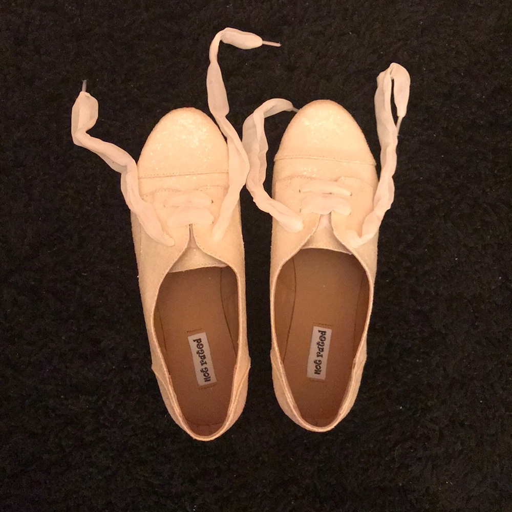 White Glitter shoes